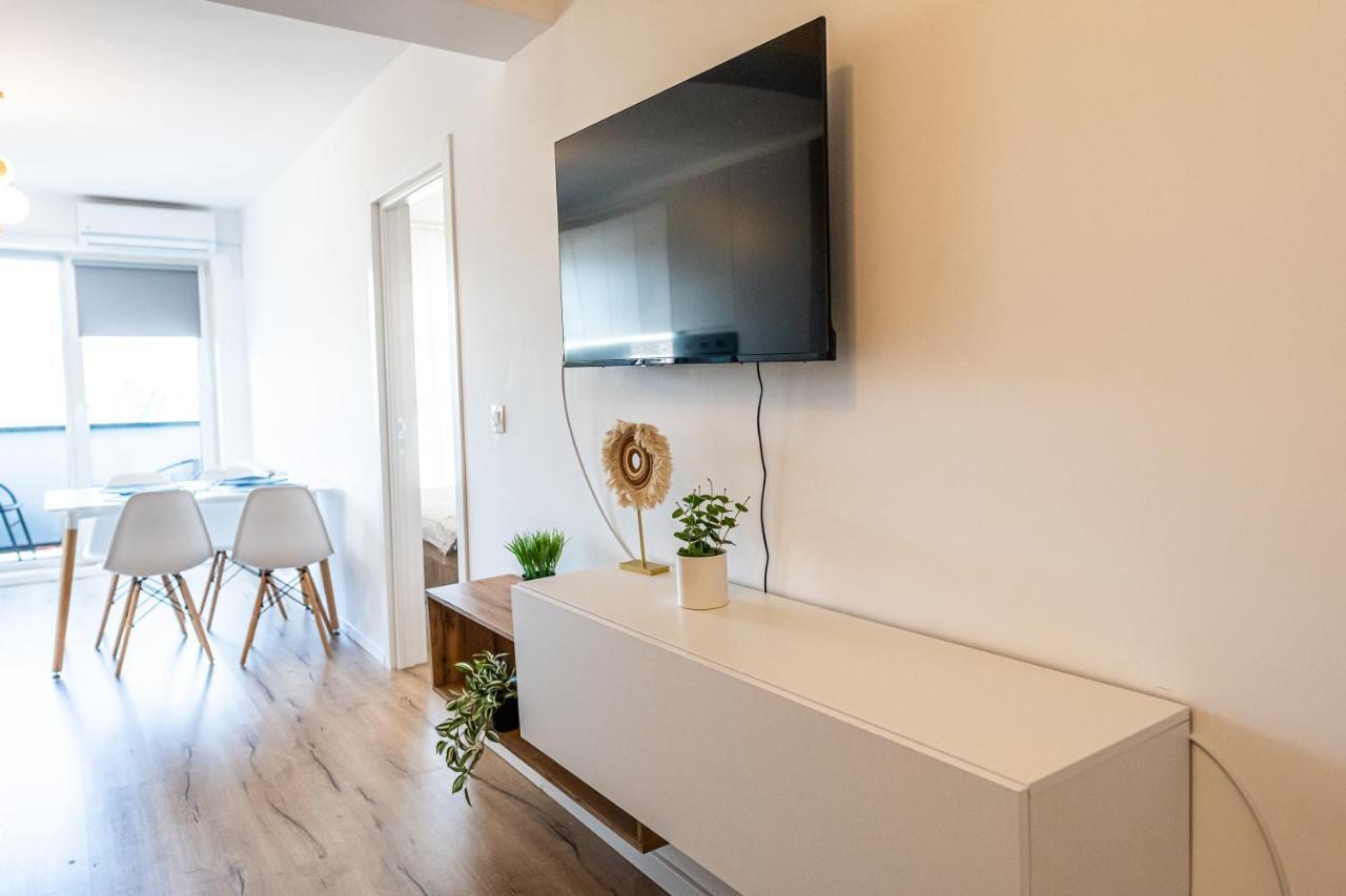 Majo Aparthotel Cluj-Napoca Ngoại thất bức ảnh