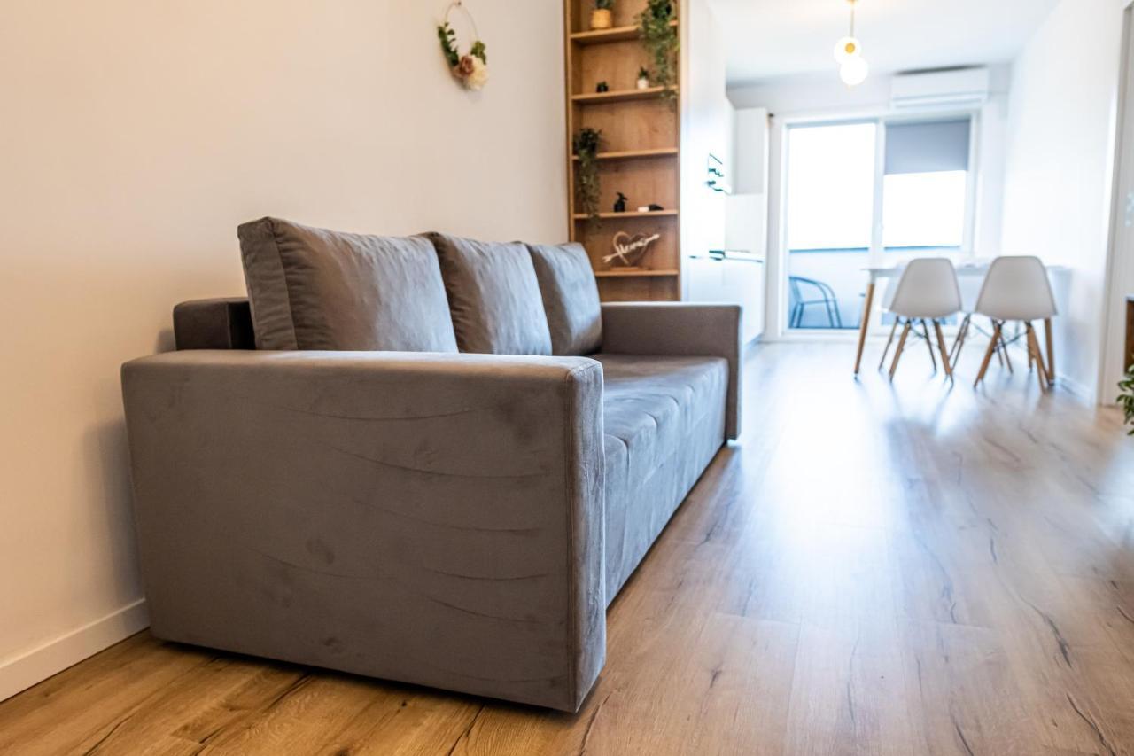Majo Aparthotel Cluj-Napoca Ngoại thất bức ảnh